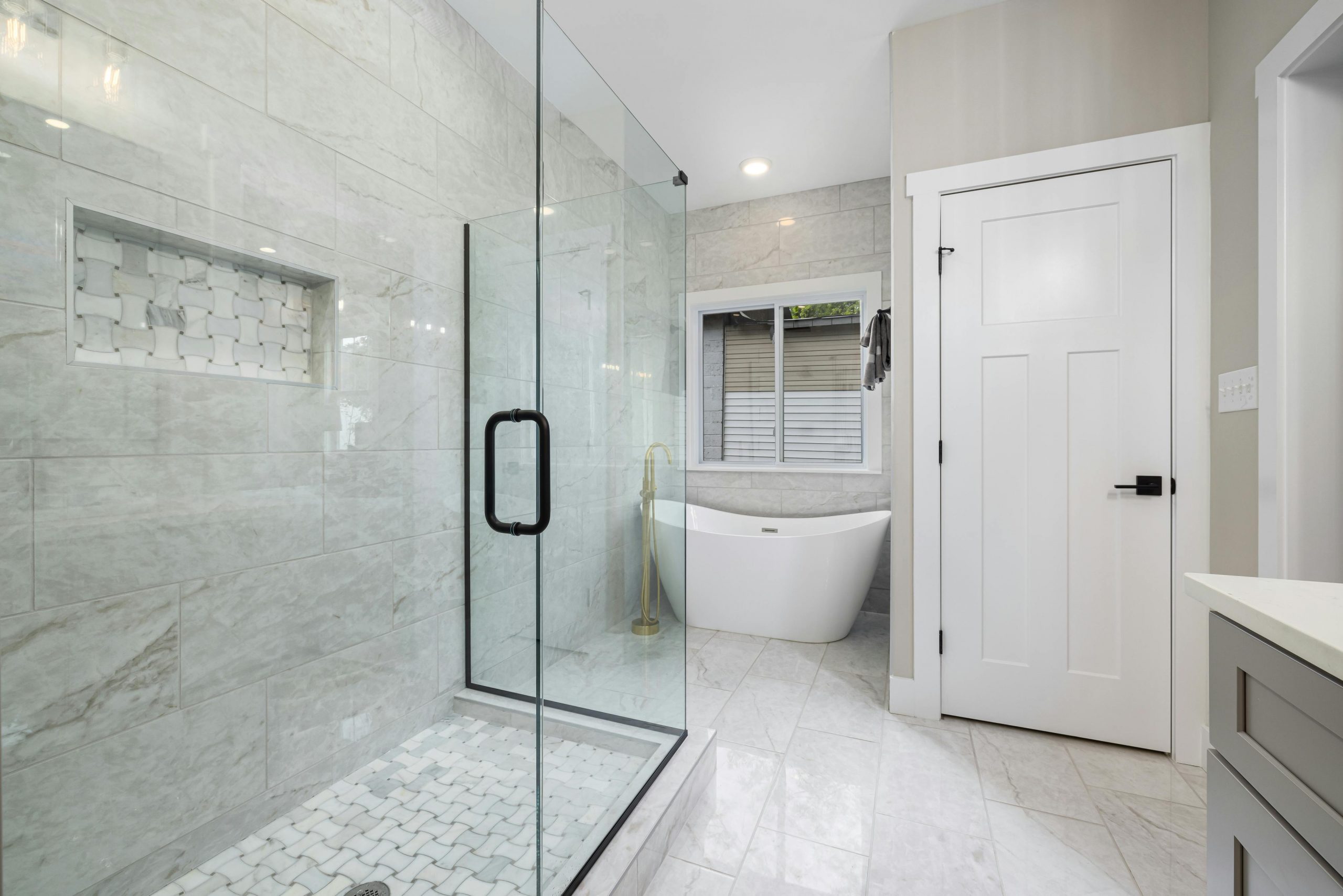 Shower Doors Adds Sacramento Home Remodeling ROI